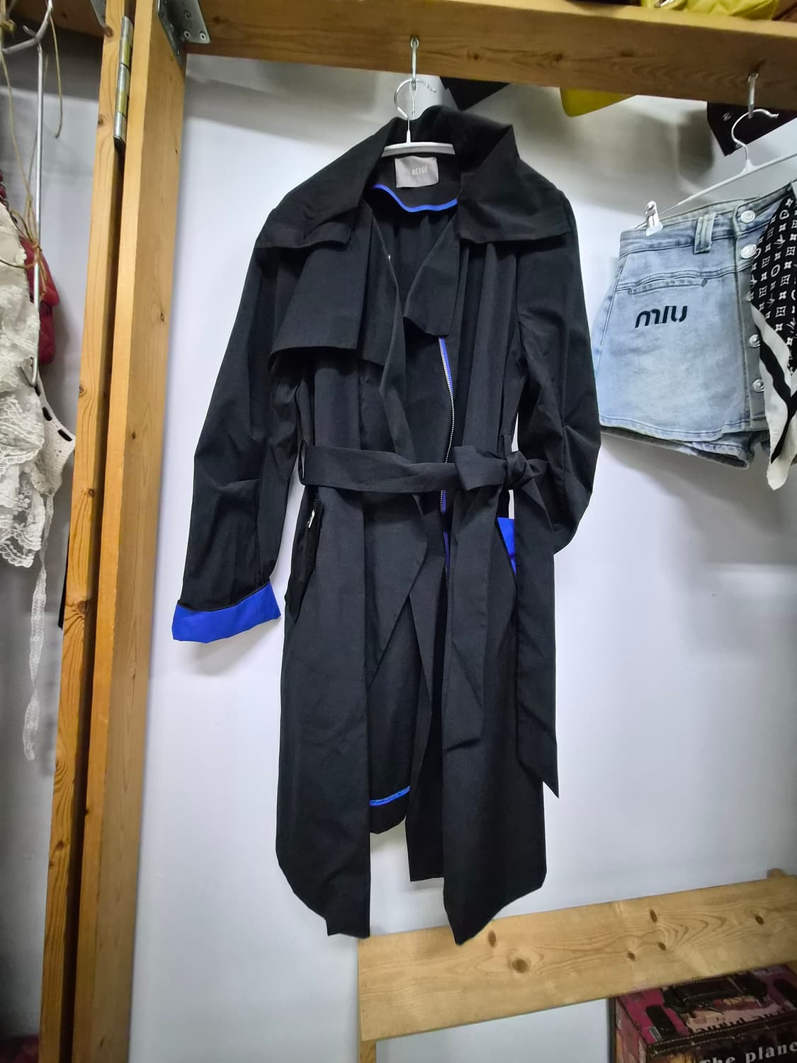 르베이지 바스락 스판 얄상 트렌치코트 상품이미지2