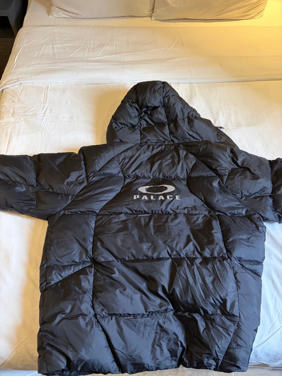 팔라스 오클리 푸파 패딩 xl 판매합니다. 상품이미지1