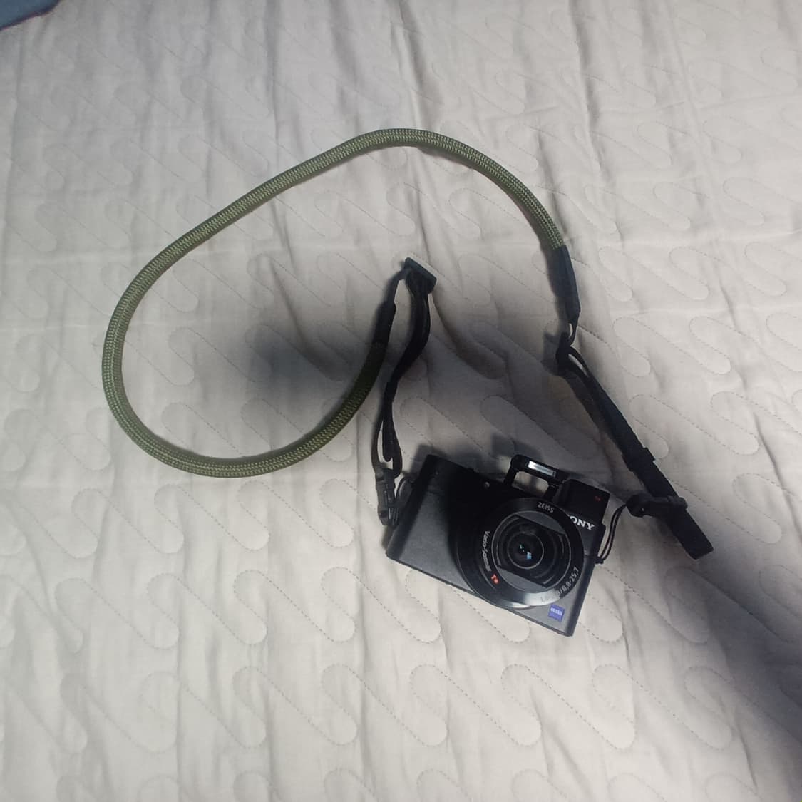 소니 사이버샷 RX100M4 처분합니다 ! 상품이미지1