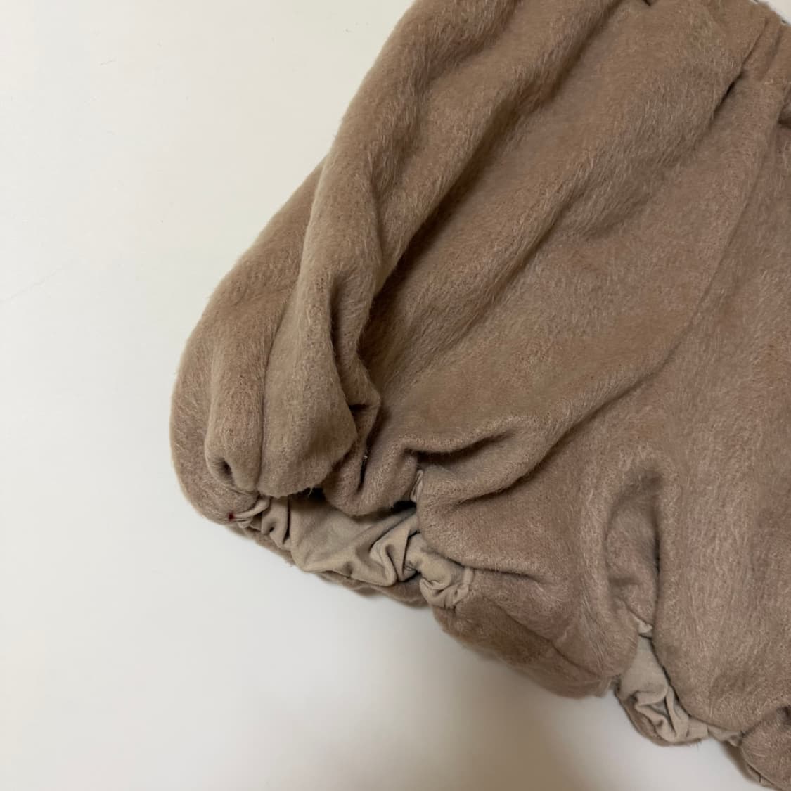 새상품 모헤어 펌킨 반바지 (베이지) 상품이미지2