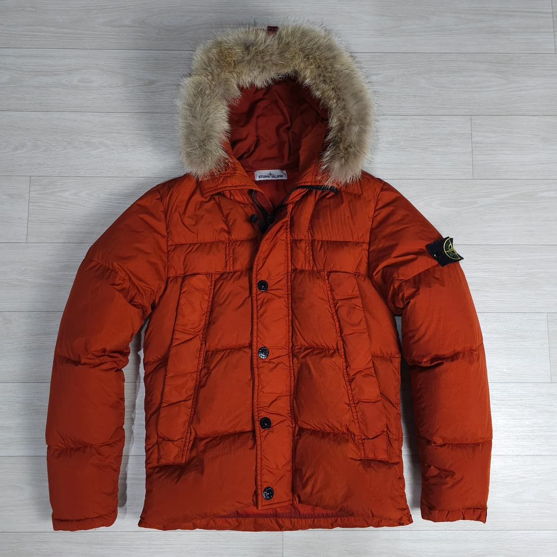 스톤아일랜드 가먼트다이드 크링클랩스 패딩 90 상품이미지1