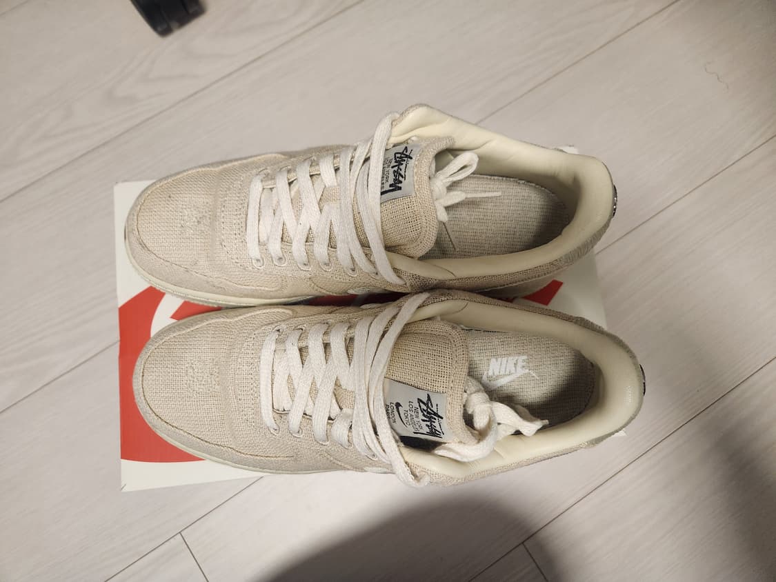 나이키 x 스투시 에어포스1 로우 fossil 상품이미지3