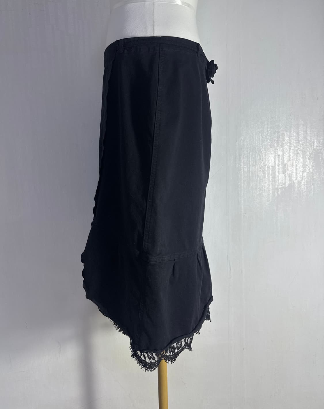 Transit 몰스킨 비대칭 레이스 트리밍 스커트 상품이미지2