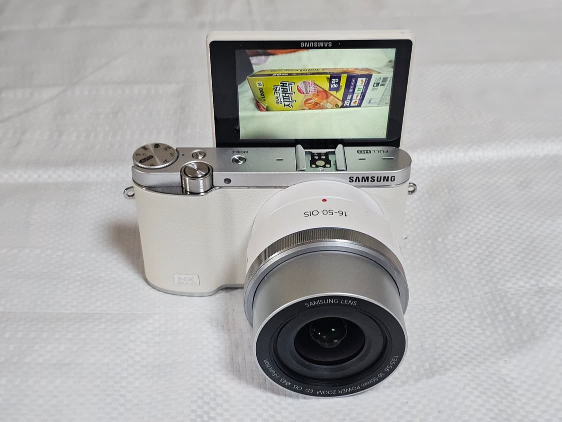 삼성 NX3000 미러리스 카메라 화이트 상품이미지4