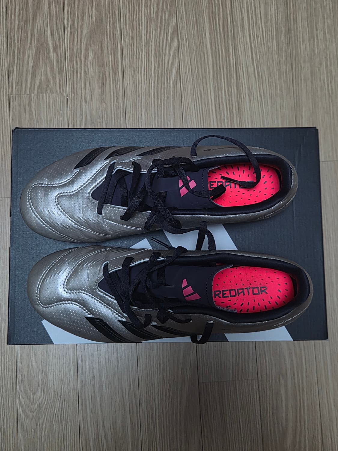 아디다스 프레데터 클럽 FxG 260mm 상품이미지1