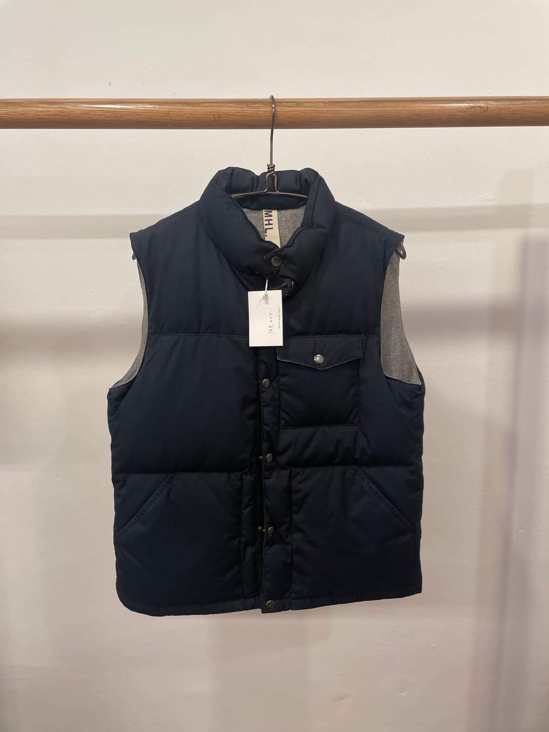 MHL PUFFER VEST 상품이미지1