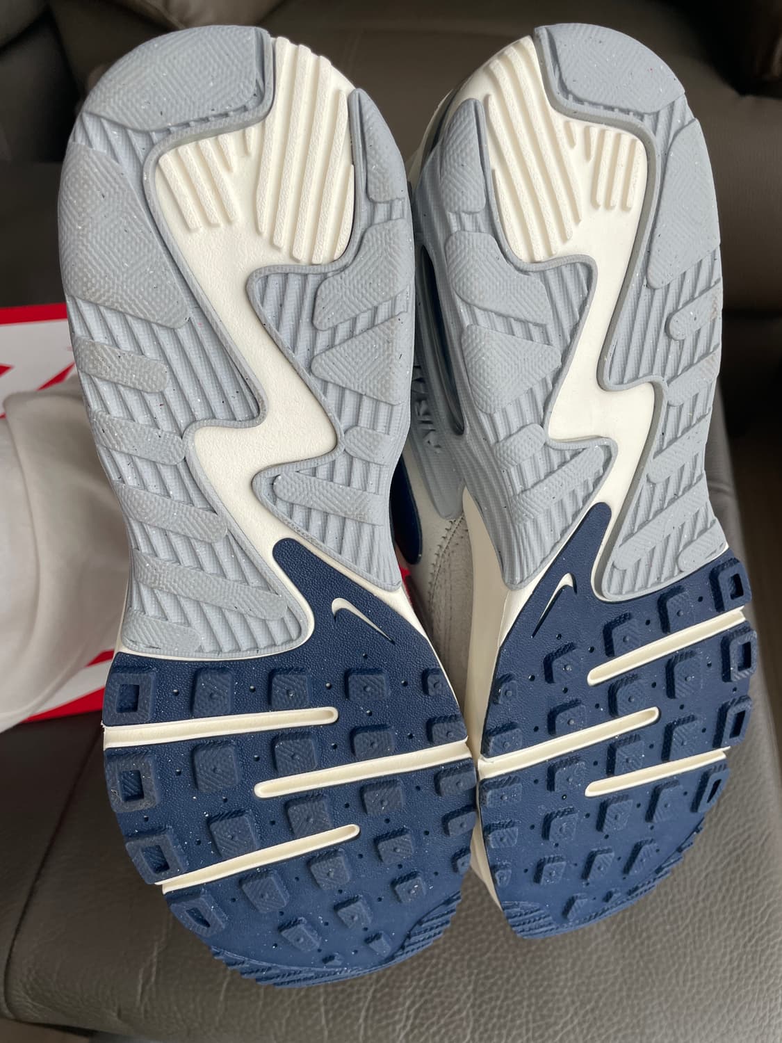 [250] 나이키 에어맥스 엑시 (새상품) 상품이미지7