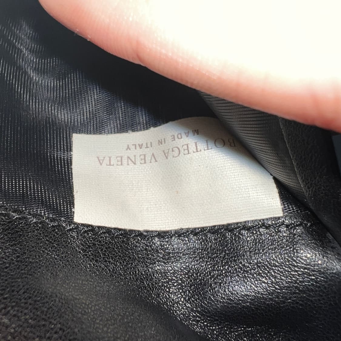 [정품] 보테가베네타 반지갑 팝니다 / 명품 중지갑 카드지갑 남여공용 상품이미지6