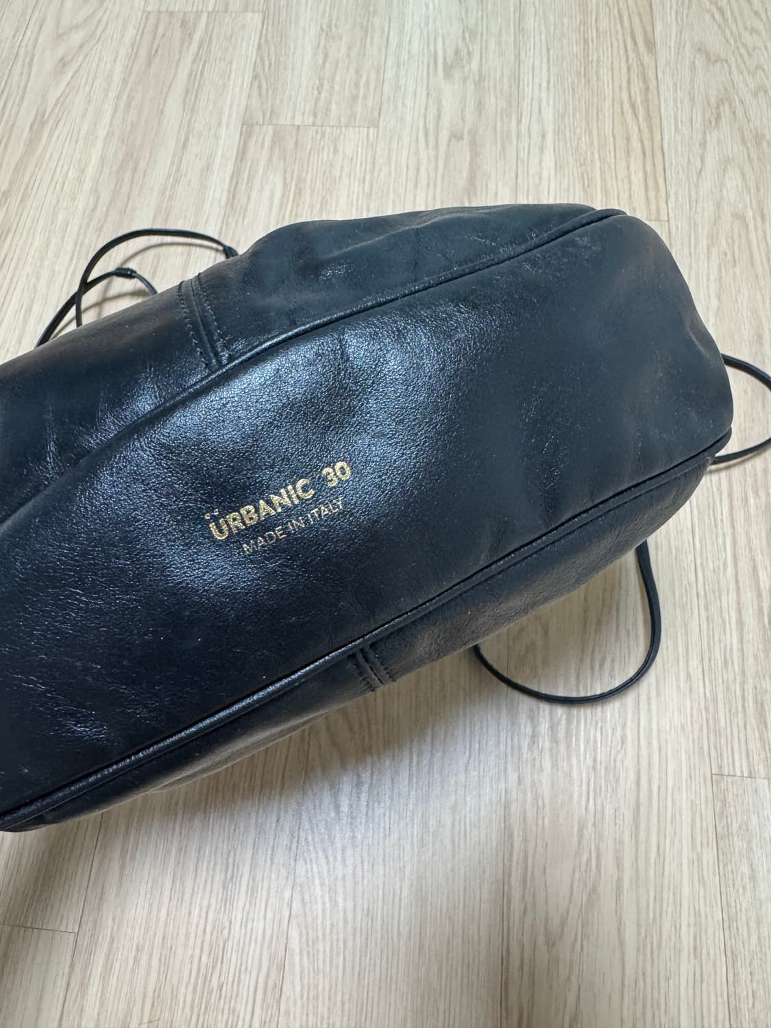 얼바닉30 레더클러치백 상품이미지6