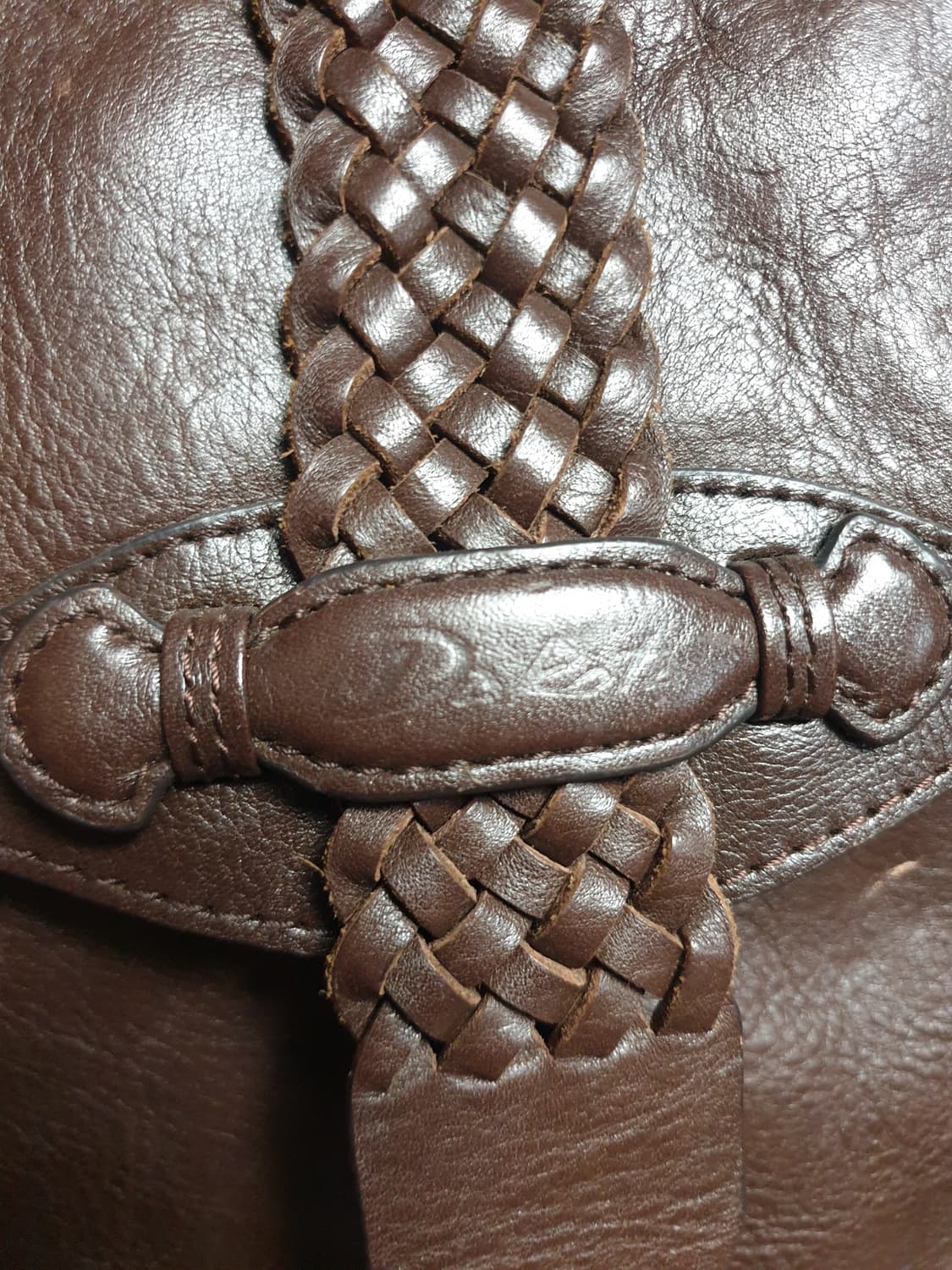 DAKOTA 빈티지 레더 버클버튼 숄더백 다크브라운 상품이미지2