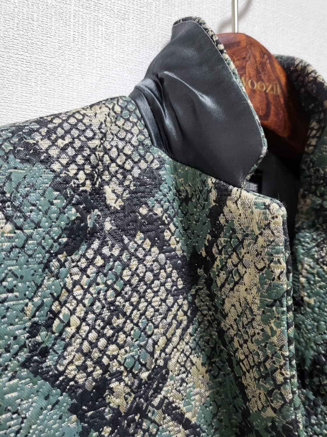 (정품거의새옷)쟈딕앤볼테르 파이톤 패턴 자켓 S 상품이미지5