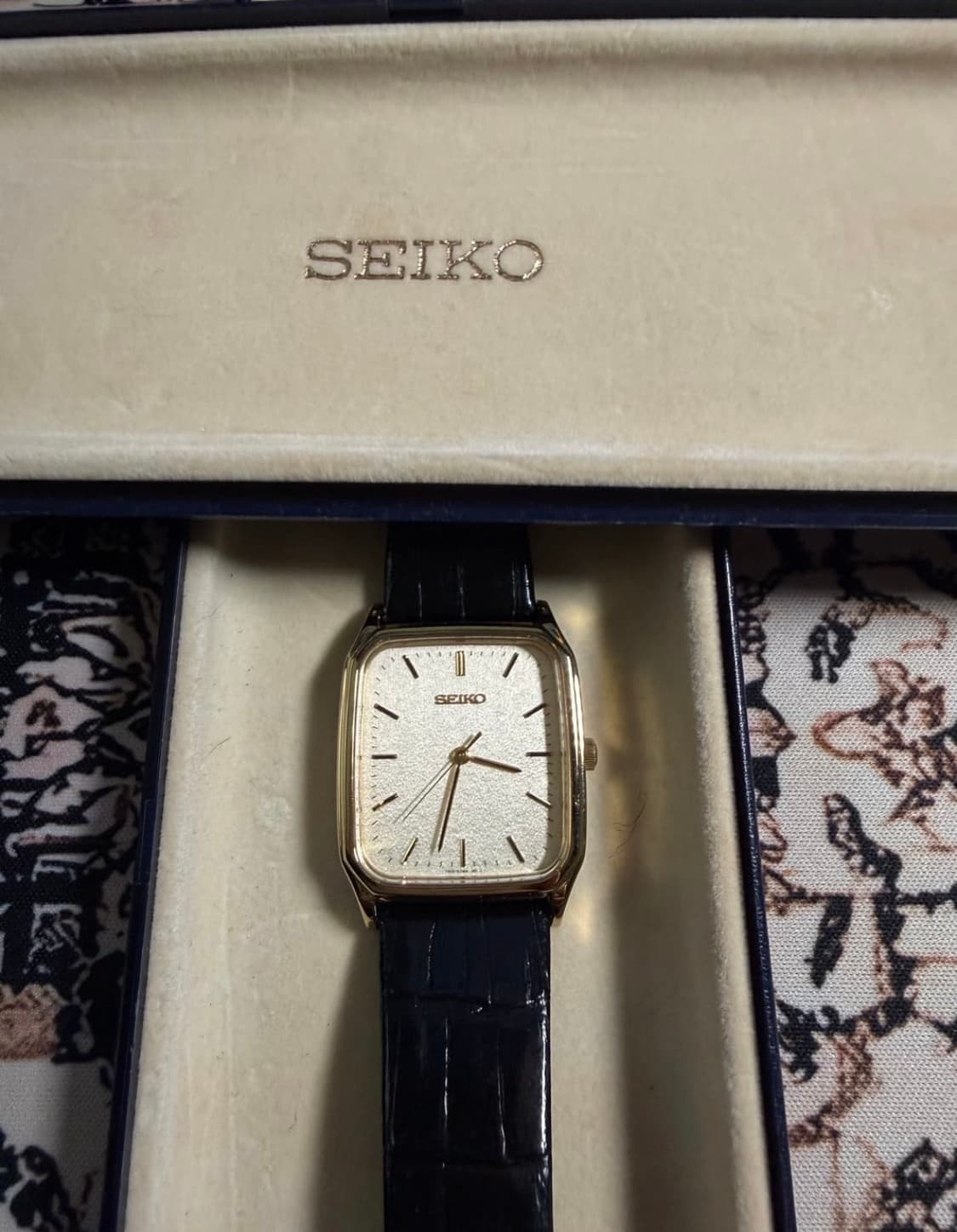 세이코 빈티지 쿼츠 시계 상품이미지3