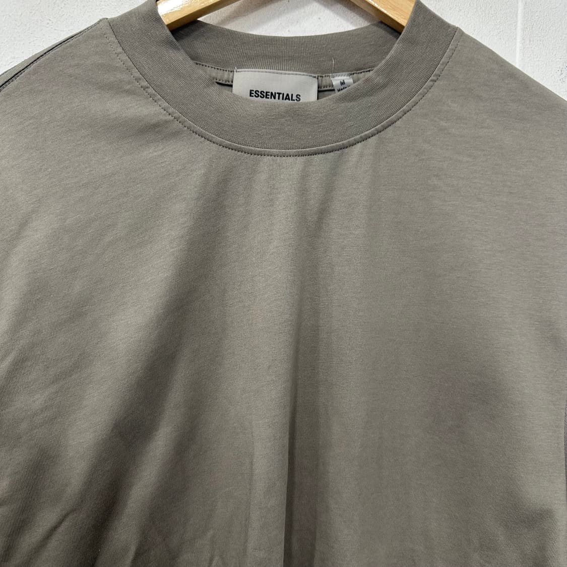 에센셜 롱슬리브 상품이미지2