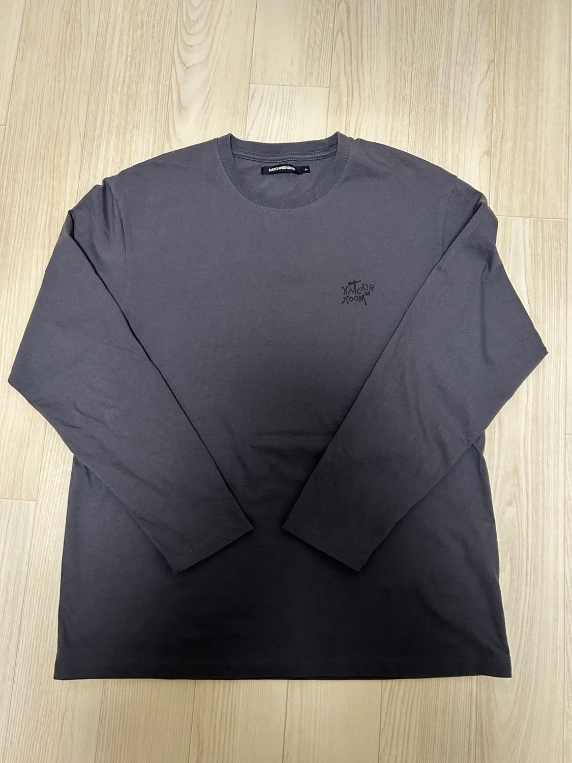 해칭룸 빅 플래쉬 롱슬리브 네이비 상품이미지1