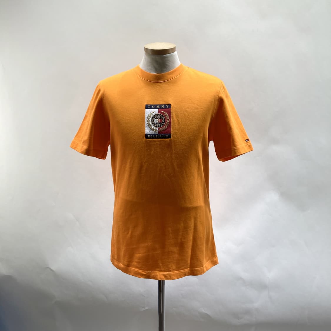 타미힐피거 남성반팔티 주황 M 상품이미지1