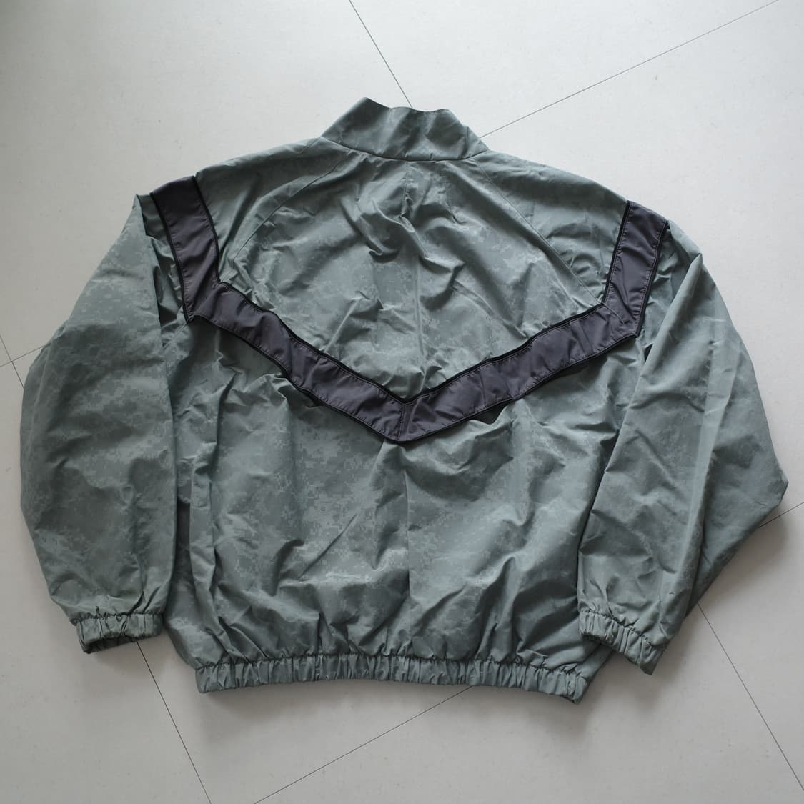 00s 미군 육군 IPFU 피지컬 트레이닝 자켓 M/R 상품이미지7