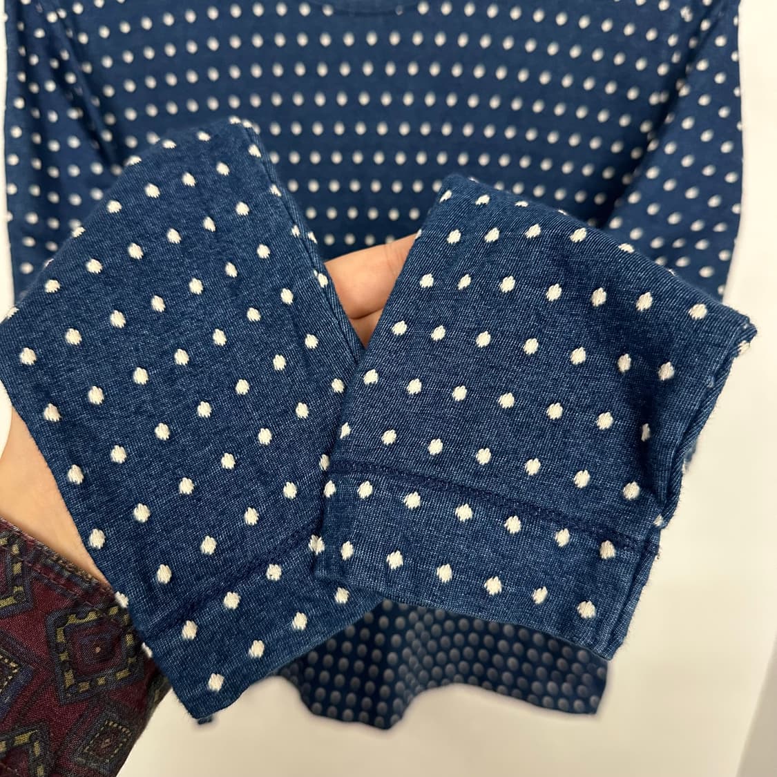 아워레가시 인디고 자카드 도트 롱슬리브 상품이미지3