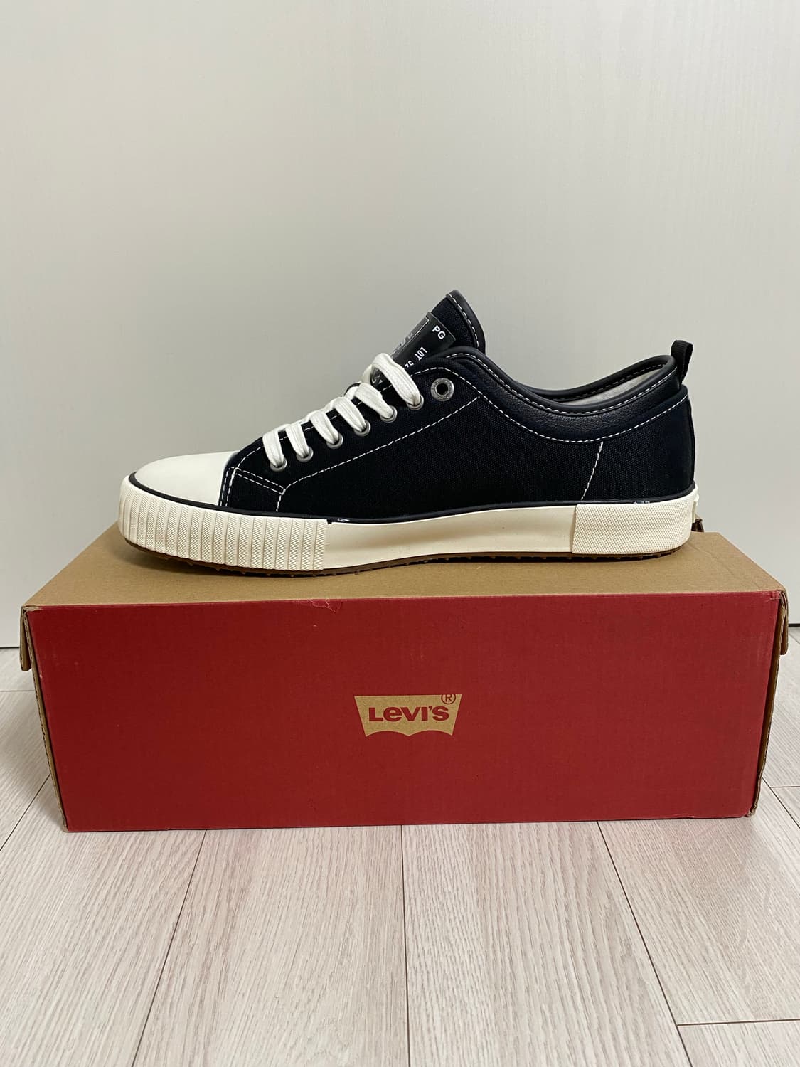 Levi's 521 CRT LO CT CVS BLACK 상품이미지2