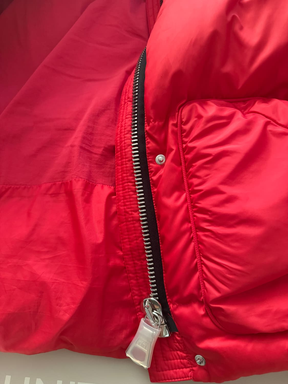 [정가270] IENKI IENKI 옌키옌키 패딩 몽클 상품이미지7