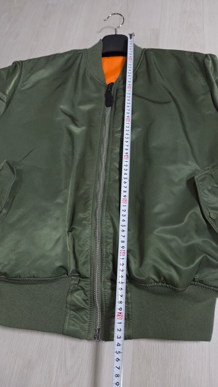 (착샷) 알파인더스트리 ma-1 세이지 상품이미지8