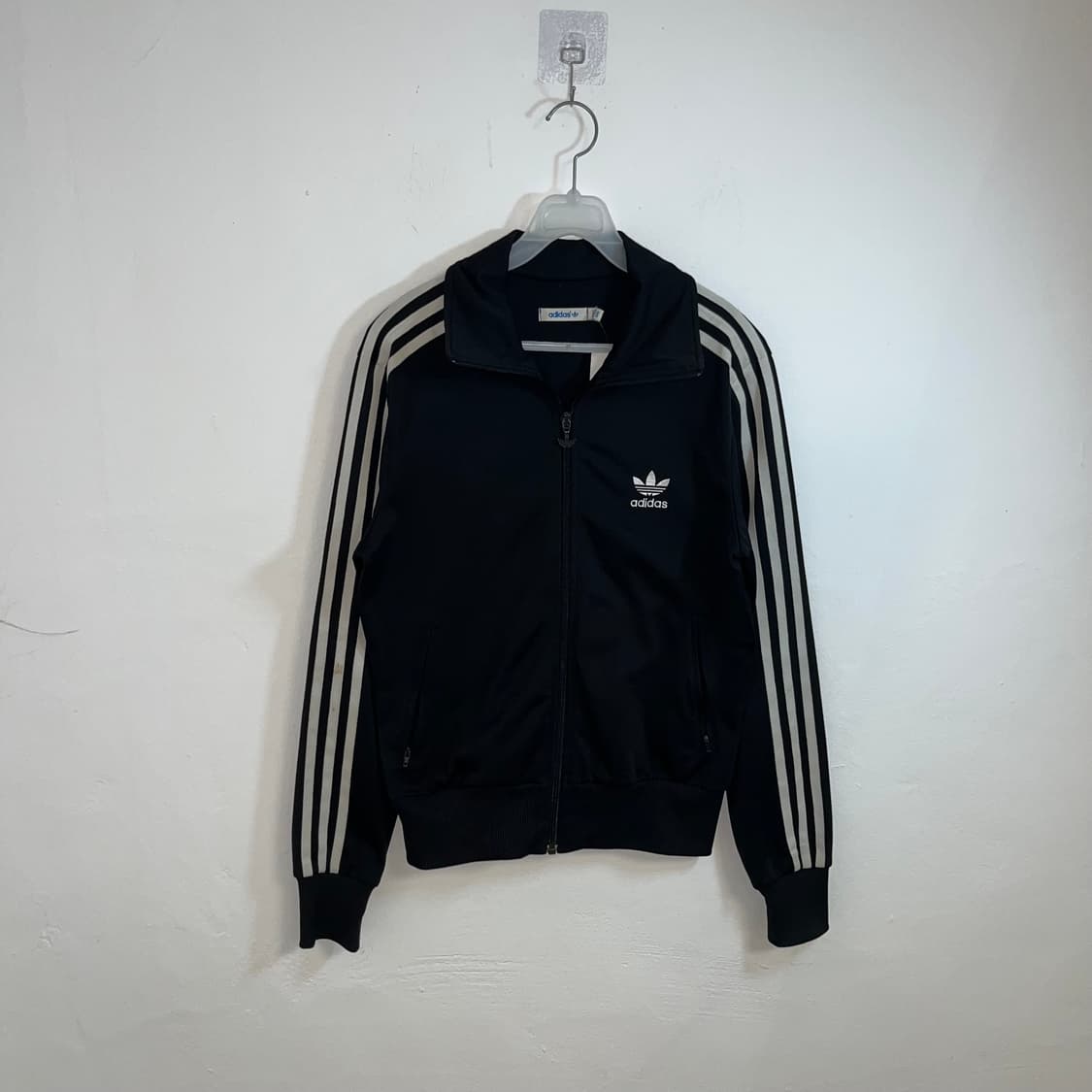 Adidas Black Firebird Track Jacket 상품이미지4