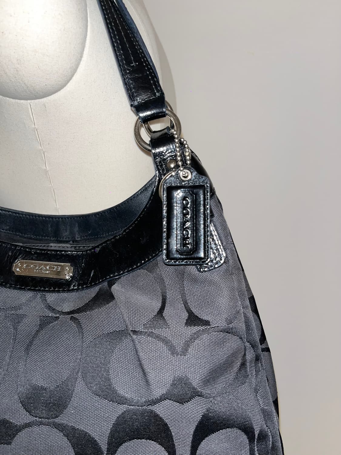 📦Coach black basic shoulder bag 상품이미지5