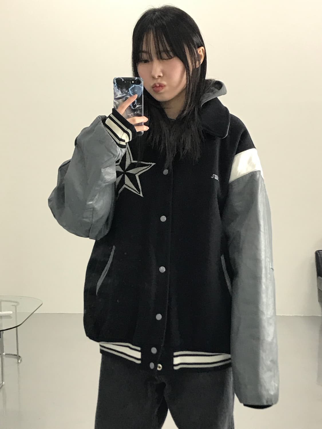 월킬 밸리 오버핏 바시티 자켓 상품이미지1