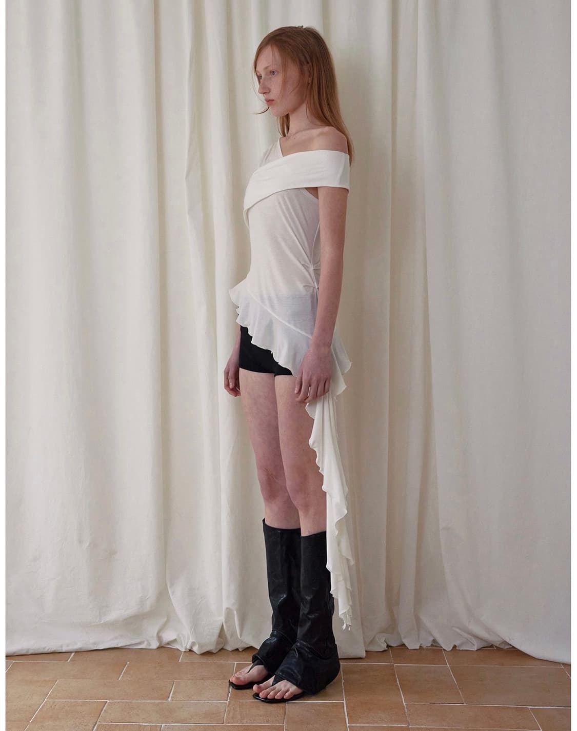 (미개봉 새상품) 보헤미안서울 저지 러플 탑 - 화이트  상품이미지5