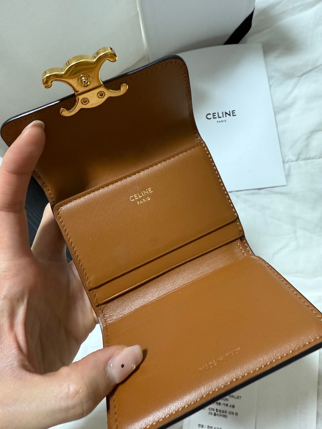 셀린느 트리온프 캔버스 & 램스킨 컴팩트 월렛 위드 코인 탄 상품이미지6