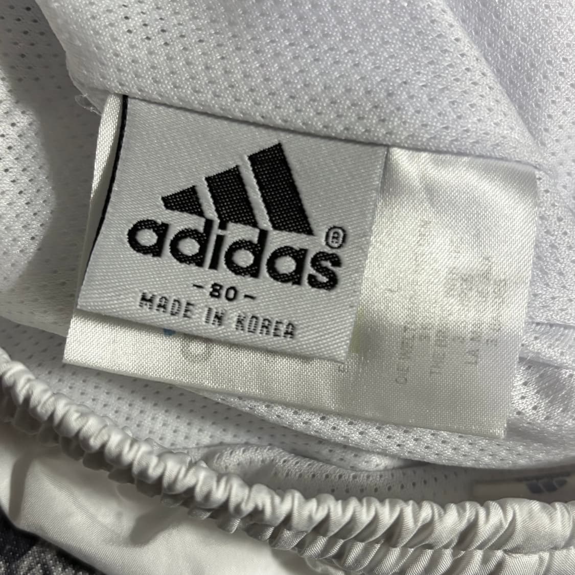 아디다스 유일매물 대장 올드스쿨 시나모롤깔 화이트 바스락 츄바 상품이미지5
