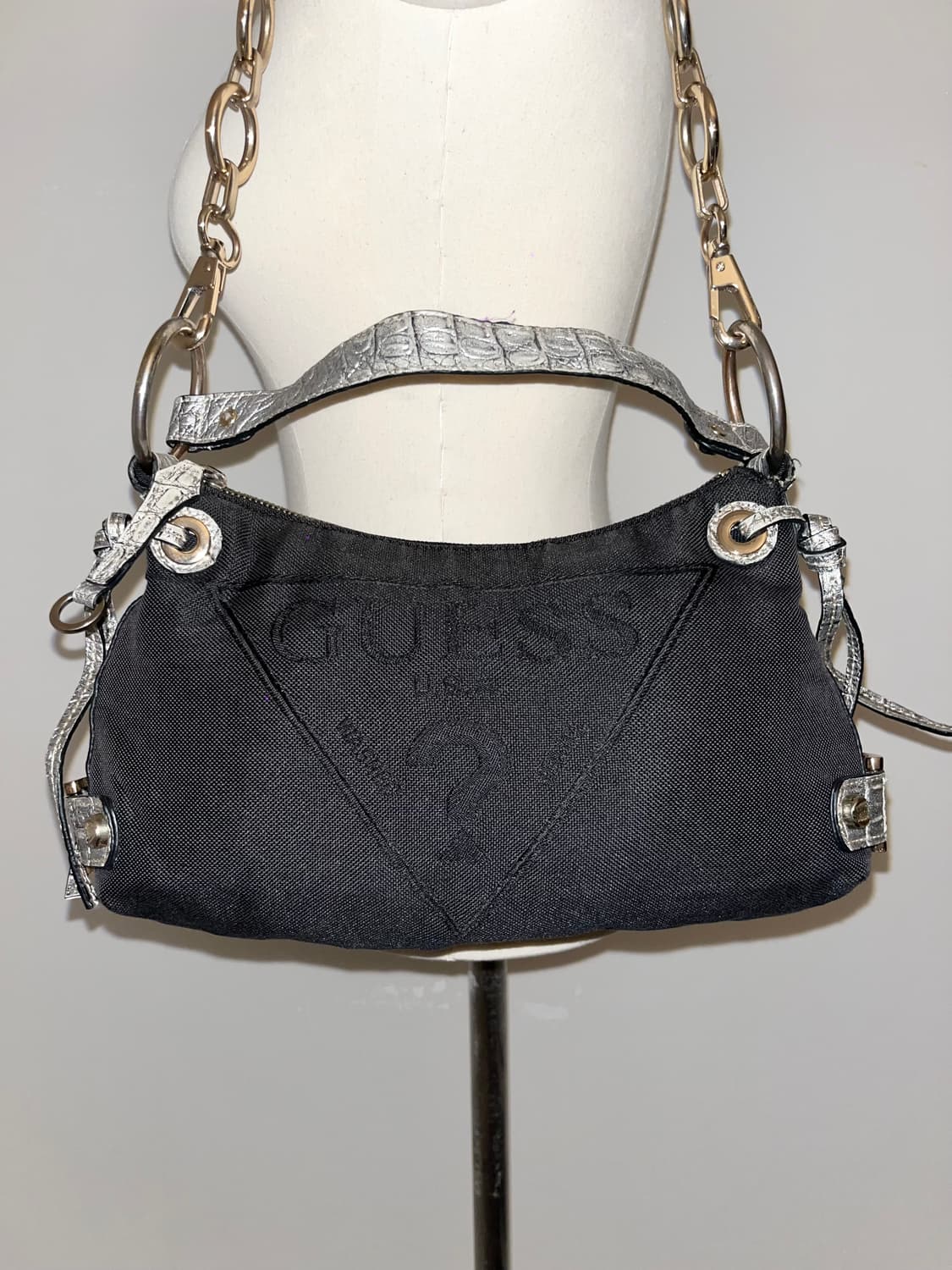 📦Y2K Guess mini shoulder bag 상품이미지5