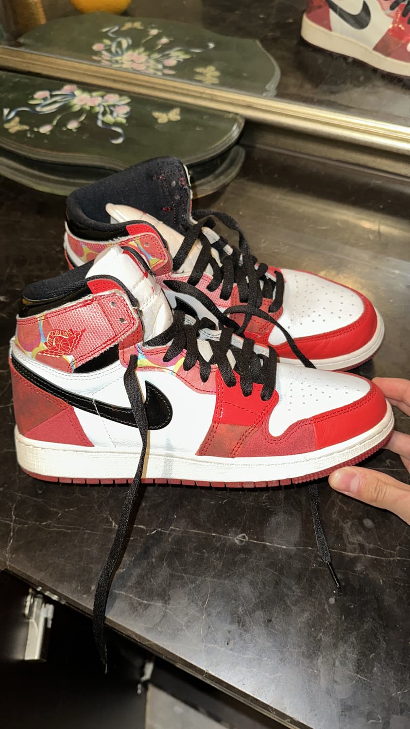 나이키 스파이더맨 조던 하이 250 상품이미지1