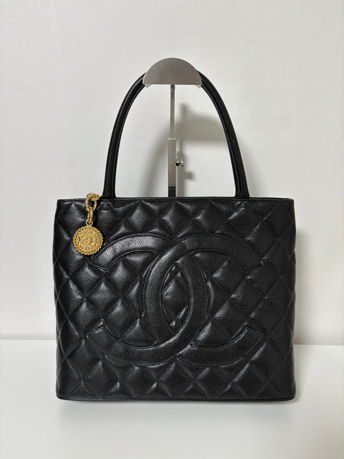 샤넬 메달리온 코인백  상품이미지1