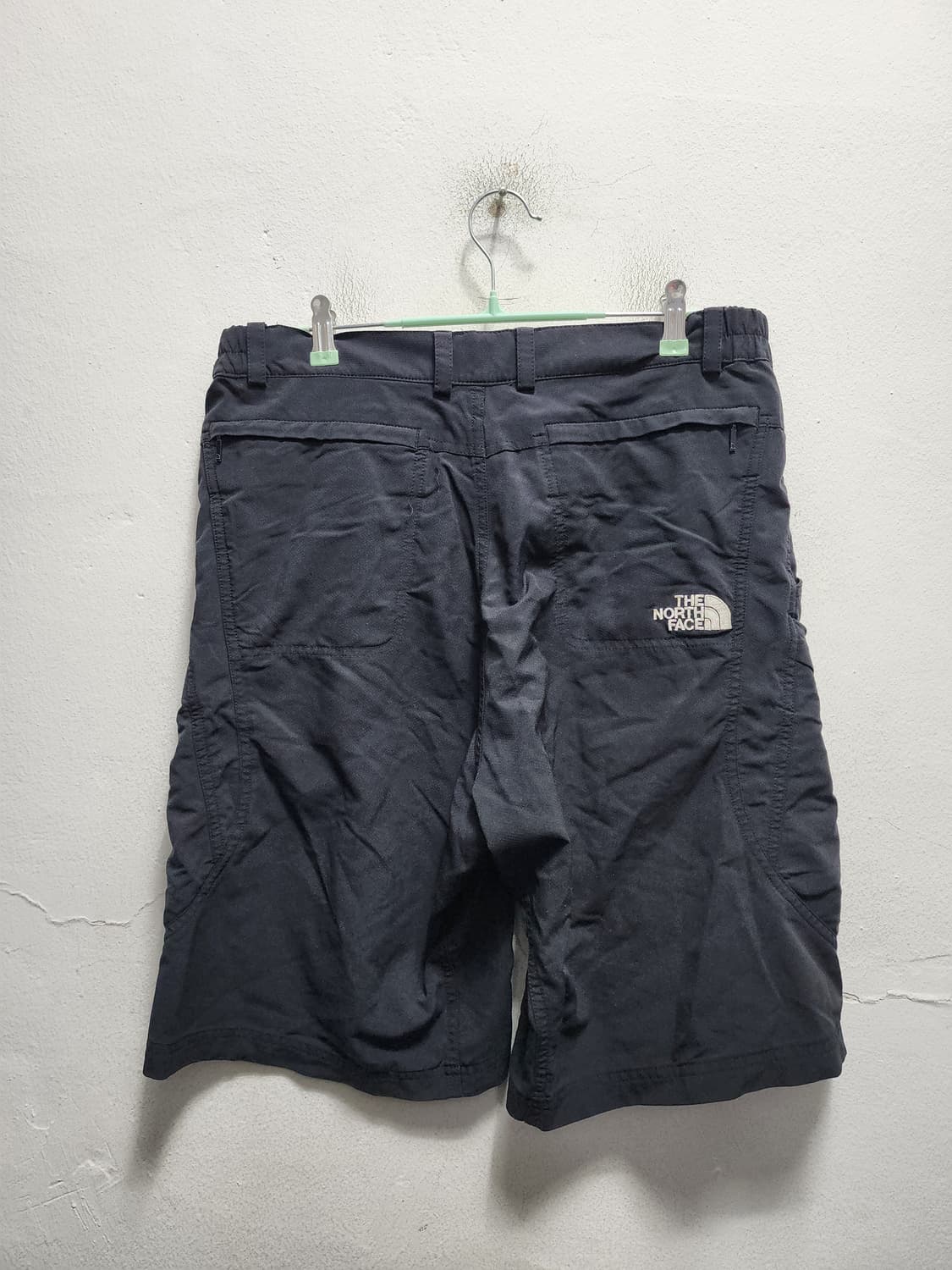 노스페이스 VECTOR 시리즈 블랙 카고 반바지 상품이미지2