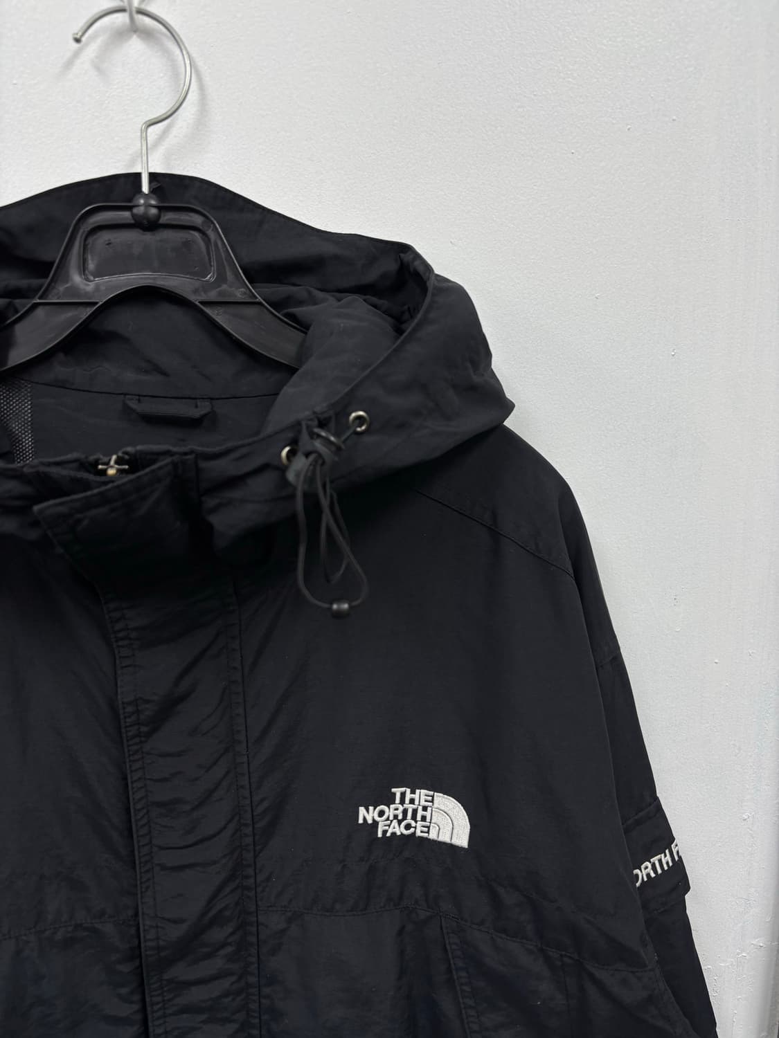 노스페이스 바람막이 상품이미지3