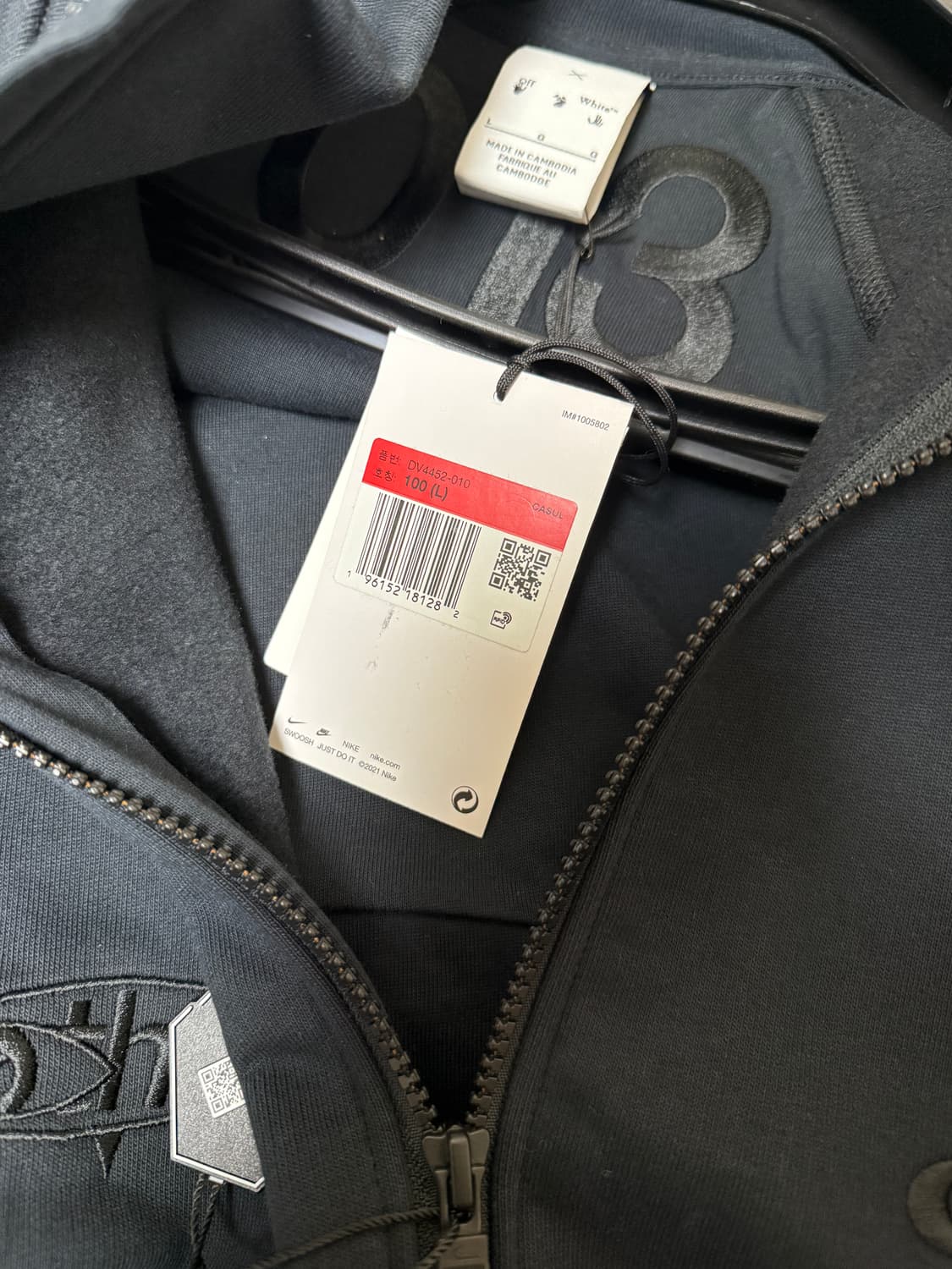 [정품/새제품] 나이키 X 오프화이트 모크넥 트랙 자켓 블랙 L 상품이미지6