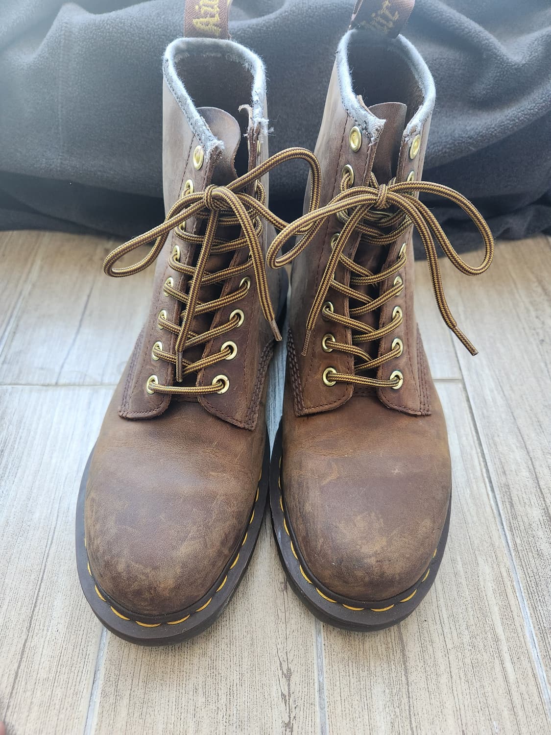 닥터마틴 1460 8홀 크레이지호스 (250) 상품이미지2