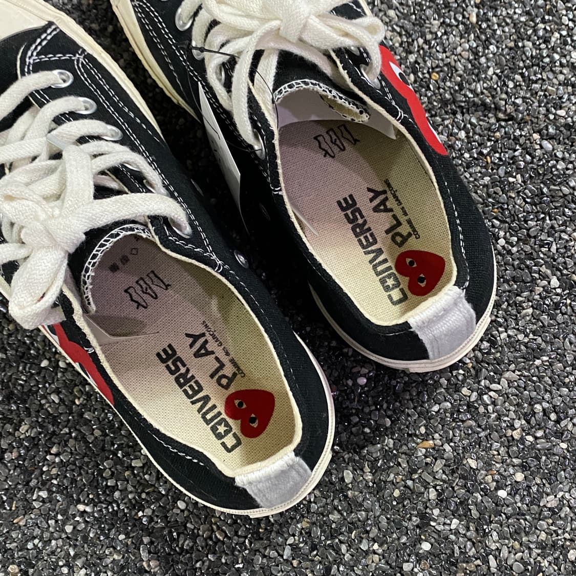 꼼데가르송 플레이 X 컨버스 척 70 로우 블랙 B4269 상품이미지4