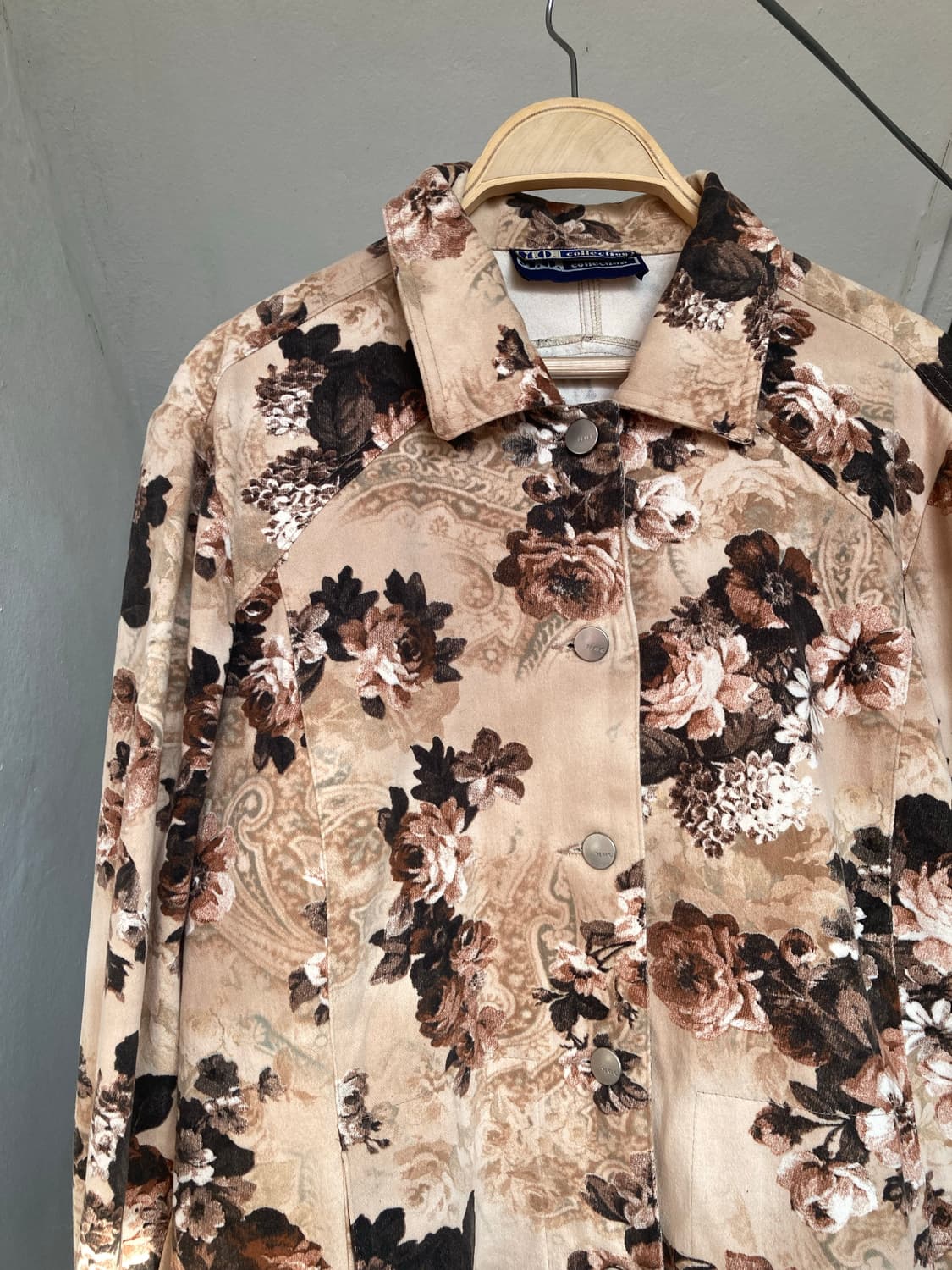 보들보들 벨벳 플라워 프린팅 자켓 상품이미지3