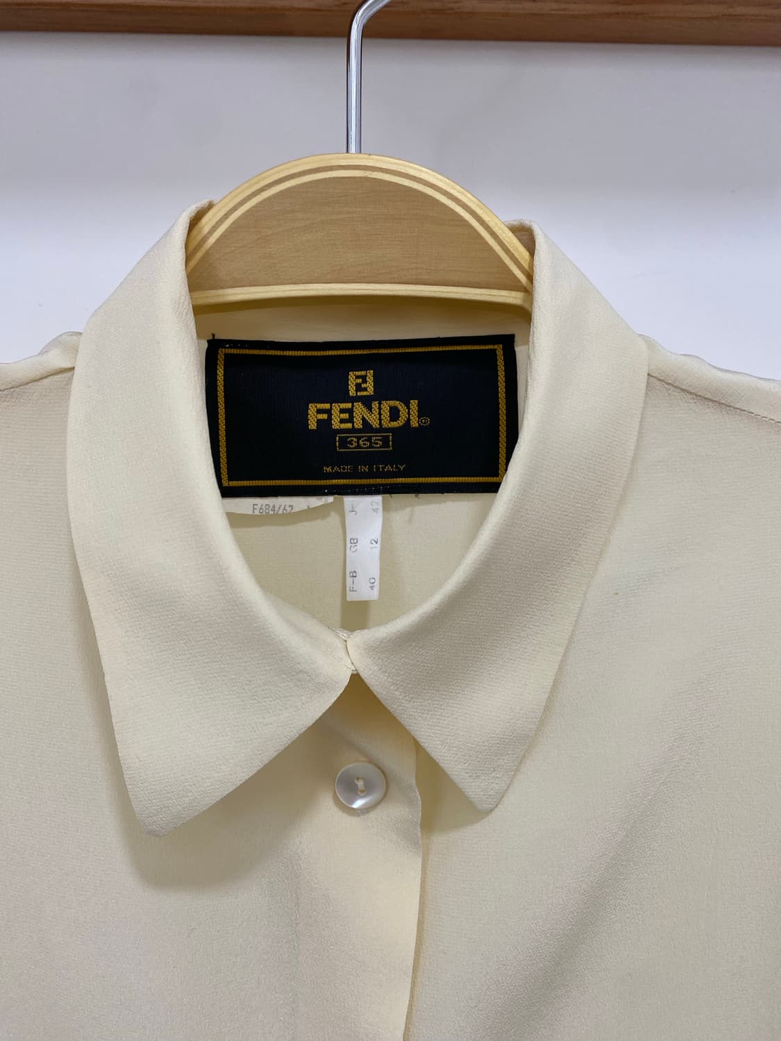 Fendi Cream Silk Blouse  상품이미지2