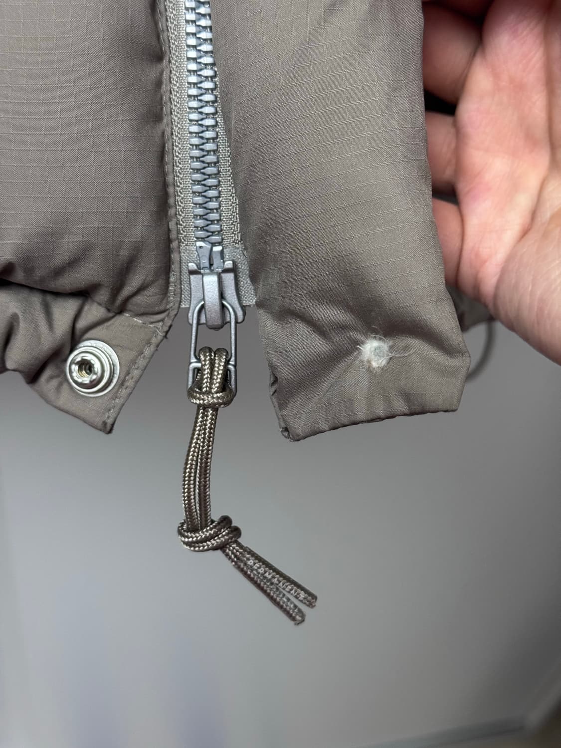 이스트로그퍼머넌트 클래식 다운 상품이미지4