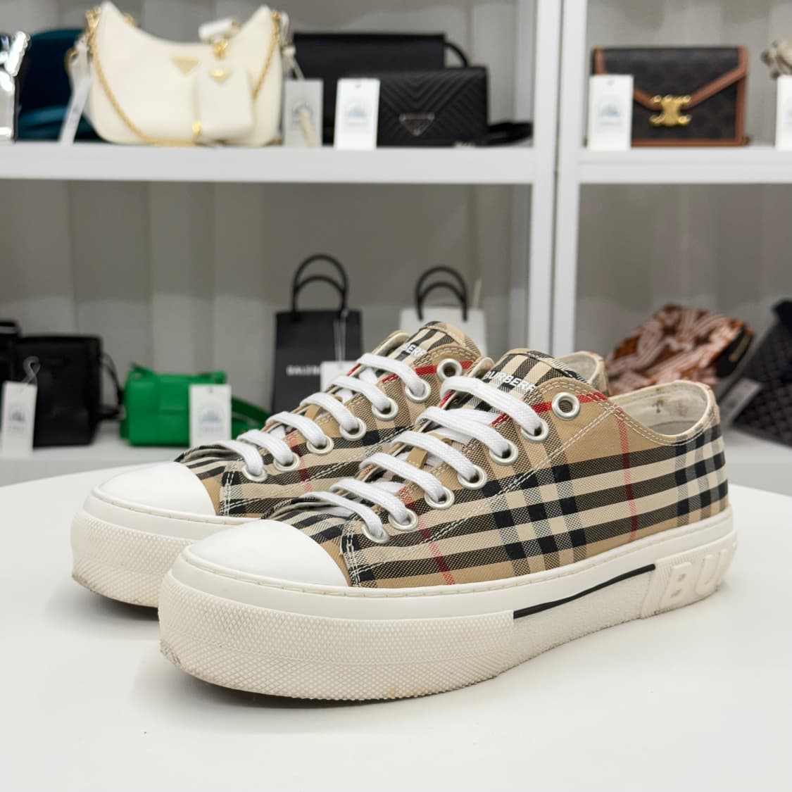 [41] 버버리 체크 코튼 스니커즈 상품이미지1