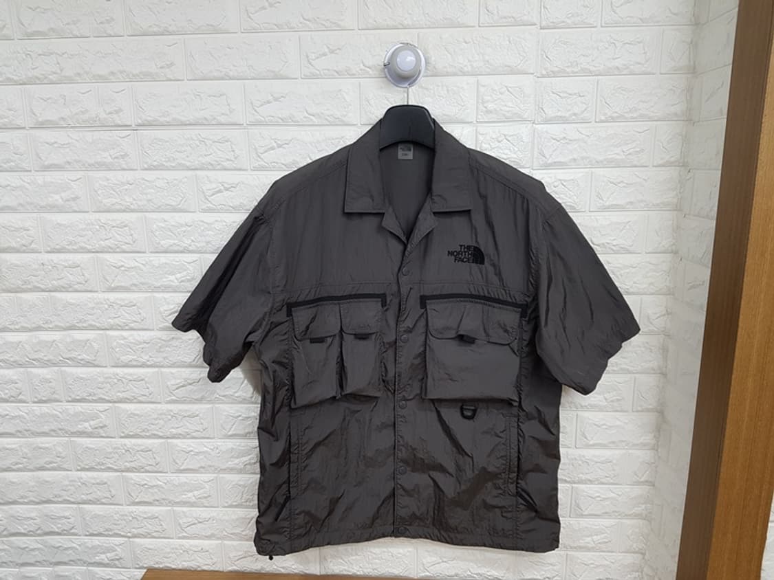 노스페이스 반팔자켓 남성110 상품이미지1