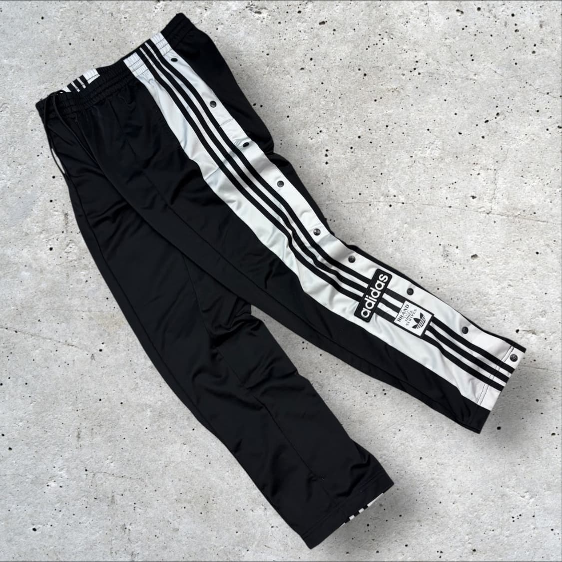 [M] 아디다스 아디브레이크 블랙 삼선 트랙 바지 B854 상품이미지1