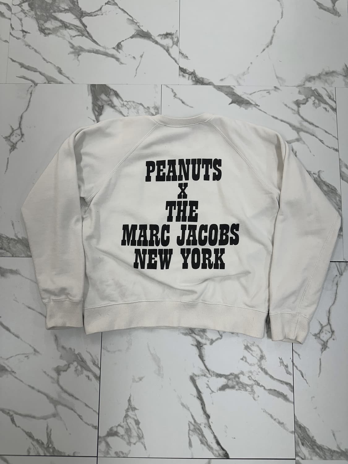 마크제이콥스 X 피넛츠 스누피 맨투맨 상품이미지2