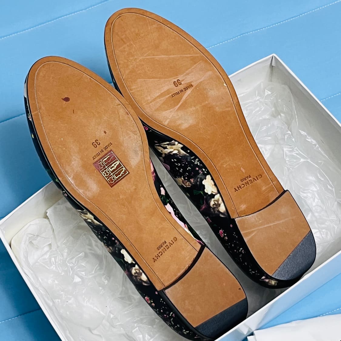 지방시 플라워 구두 상품이미지6