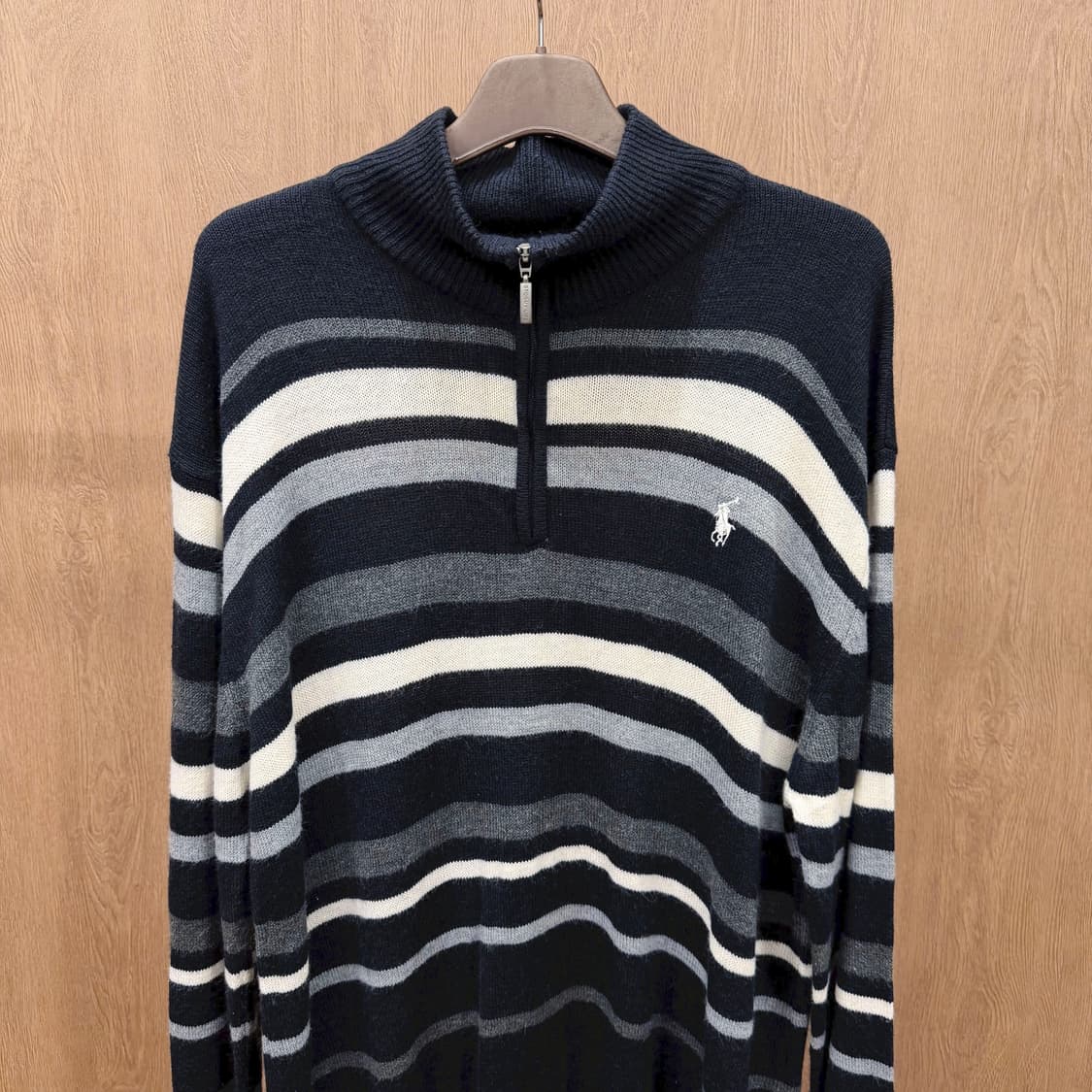 폴로 랄프 로렌 하프 집업 니트 멀티 스트라이프 로고 자수 루즈핏 블랙 상품이미지4