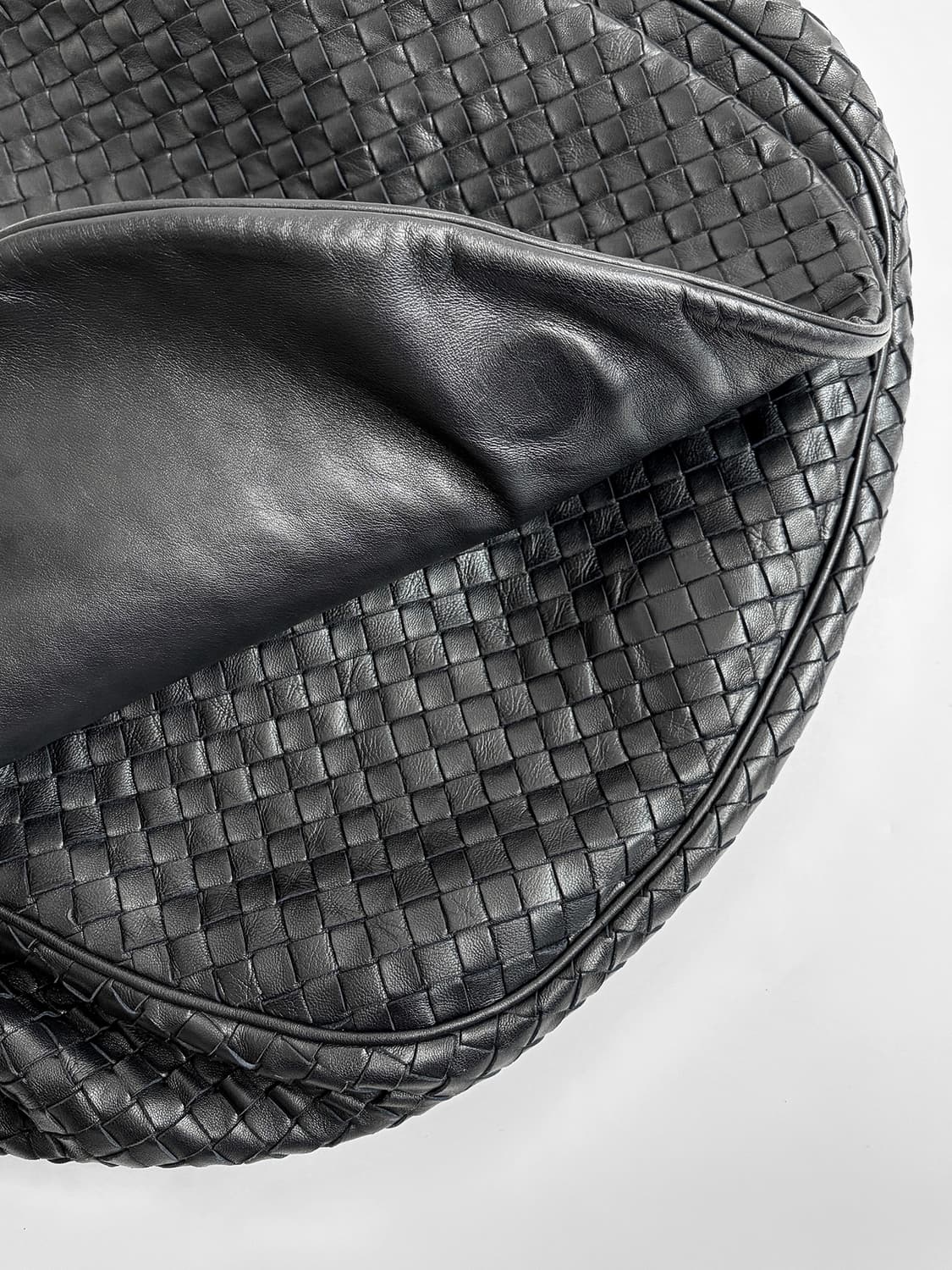 보테가베네타 인트레치아토 크로스백 라지 판매합니다. 상품이미지5