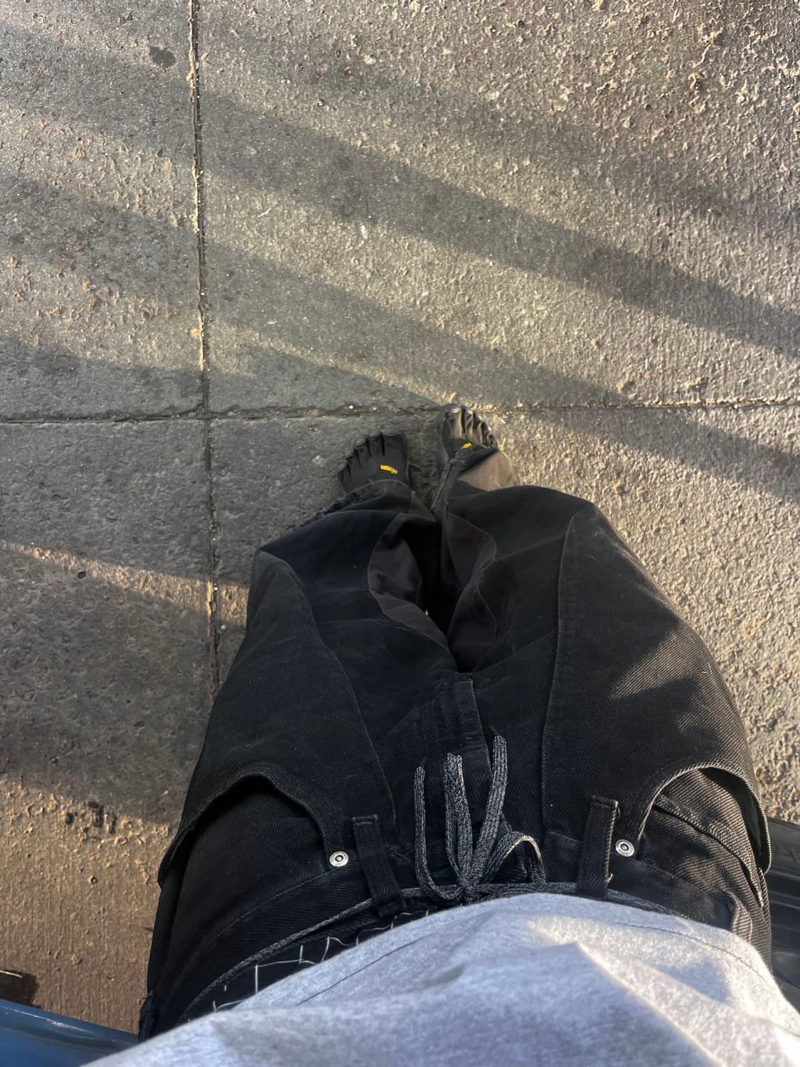 비브람 파이브 핑거스 트레일 2.0 블랙 옐로우 상품이미지2