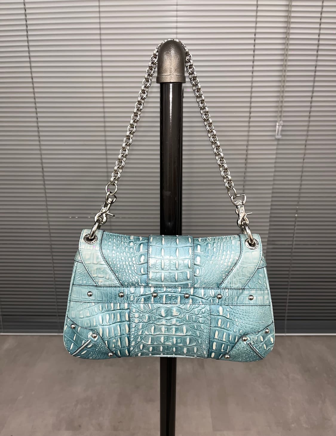 Metro City Crocodile Leather Shoulder Ba 상품이미지2